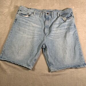 Wrangler Denim Shorts Mens 40 Light Wash Cutoff Raw Hem Stretch Zip Fly 5-Pocket